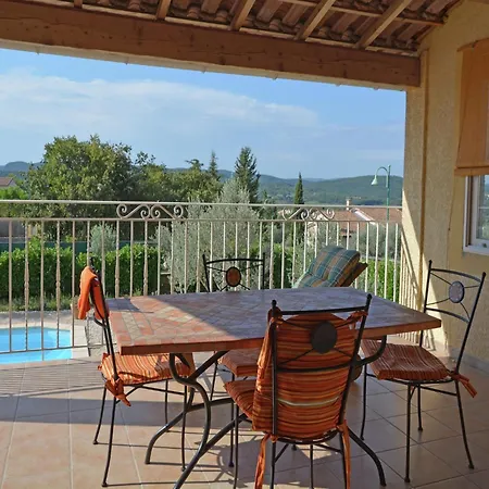 In Saint-laurent With Private Pool, Cleaning Included Villa *